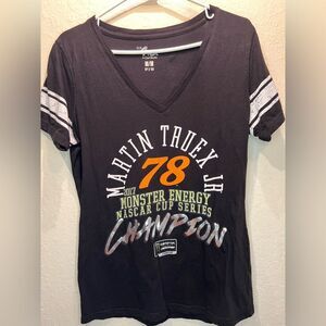 NASCAR Martin Truex Jr champion shirt 🔥 2017 monster energy series 🔥 medium